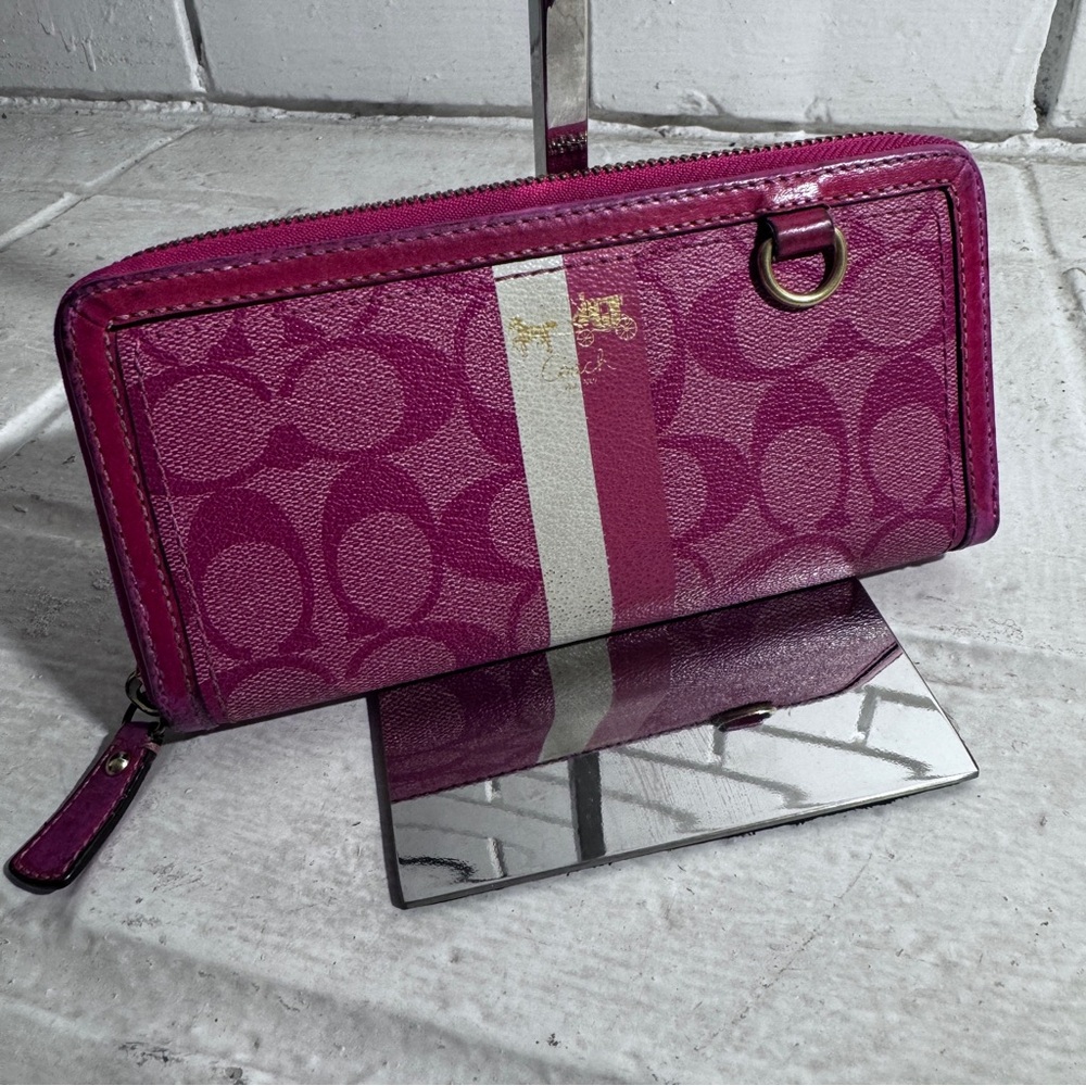 Coach Pink Signature Wallet with Zip-Around Closure - Picture 1 of 12